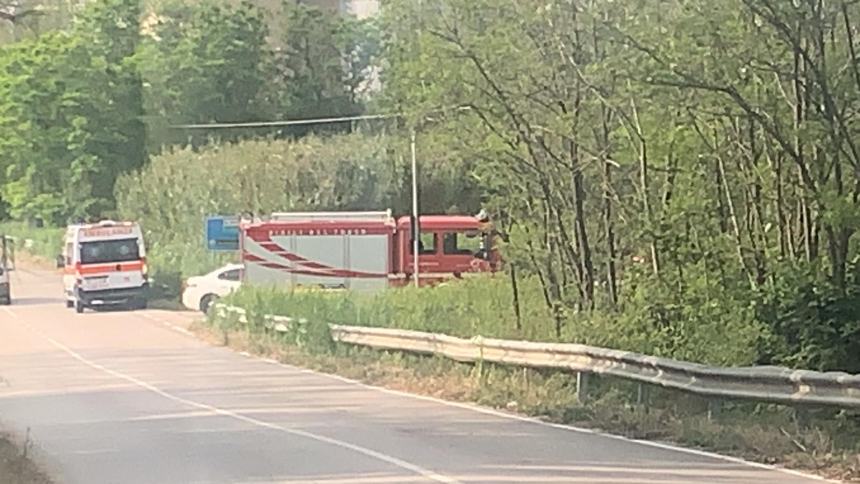 Pescatore cade dagli scogli e si frattura una spalla, interviene l'elicottero per il recupero 