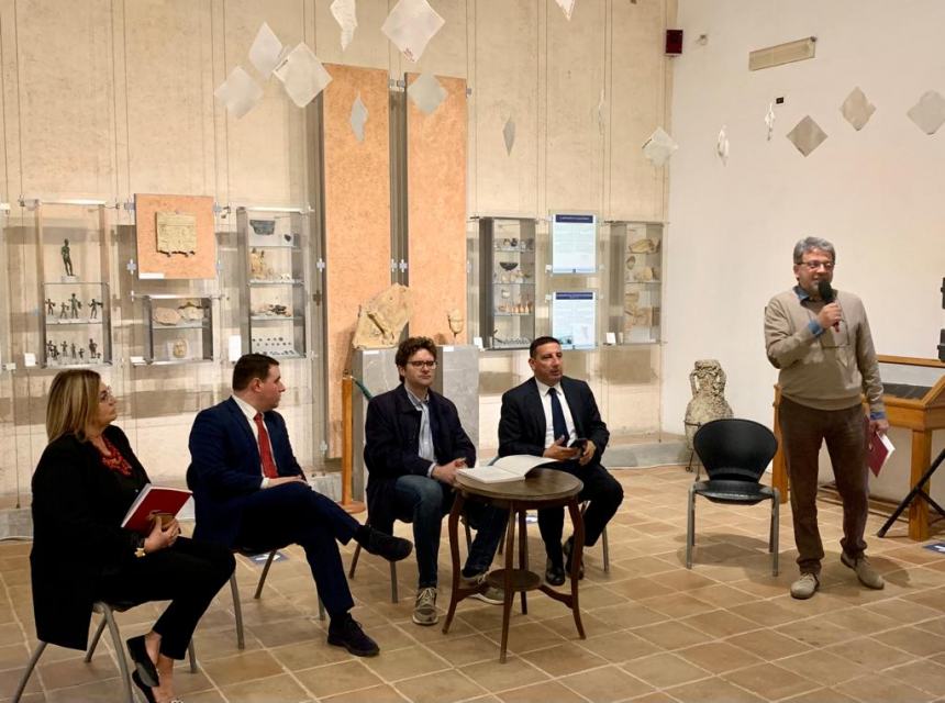 Inaugurata la mostra di Carlo d'Aloisio da Vasto: "Legato alla sua città"