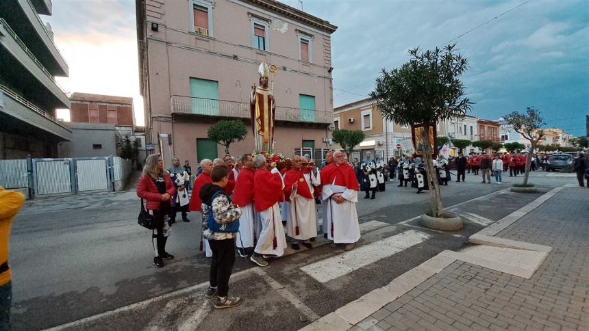 San Timoteo in processione