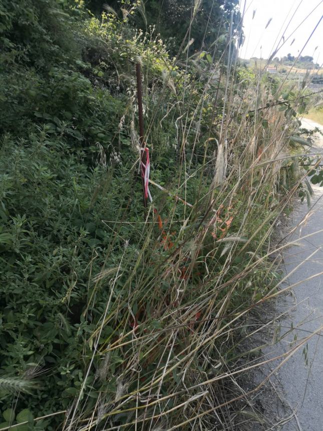 "In via Vilignina lavori realizzati a metà, il resto lasciato in grave abbandono"