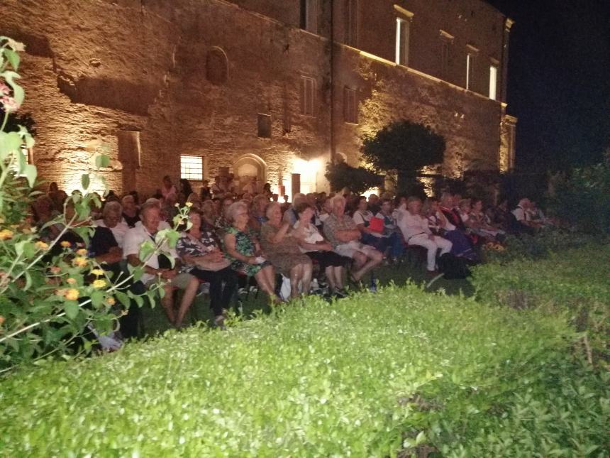 Emozioni ai Giardini con "Borgh'n Folks", organizzato a Vasto da "Voci del Vastese" 