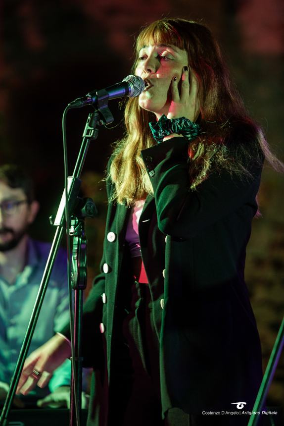 Sold out ai Giardini per la solidarietà a suon di musica grazie a "Un buco nel tetto"