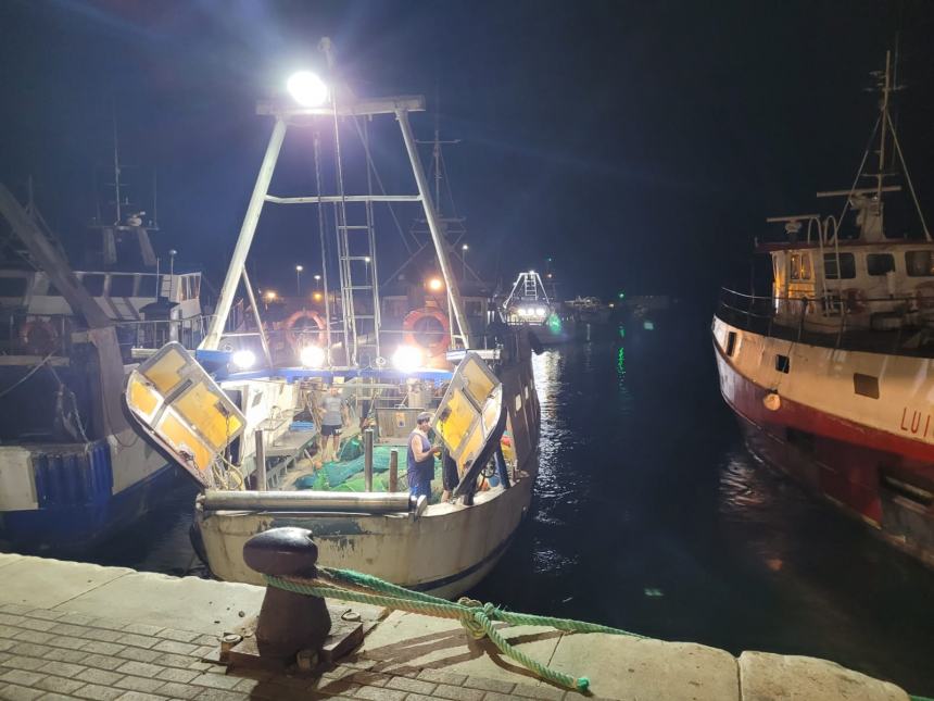 Imbarcazioni escono per la Sagra del pesce