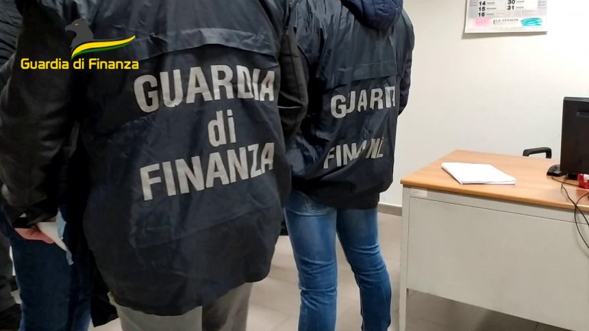 Sigilli per oltre 10milioni di euro ad una cooperativa operante nei servizi di soccorso in ambulanza