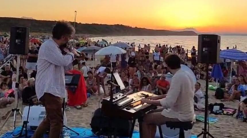 Sunset in Music at Punta Penna with Domenico Mancini and Marco Bassi