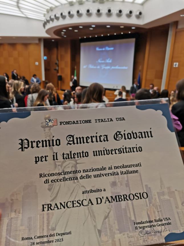 Studentessa esemplare, a Francesca D'Ambrosio il premio "America Giovani"