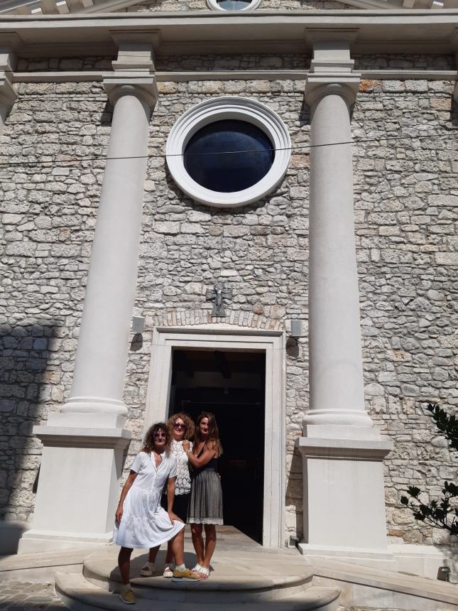 La missione di fede delle sorelle Barone in Albania