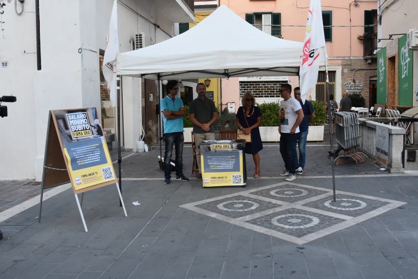 Il gazebo del M5S