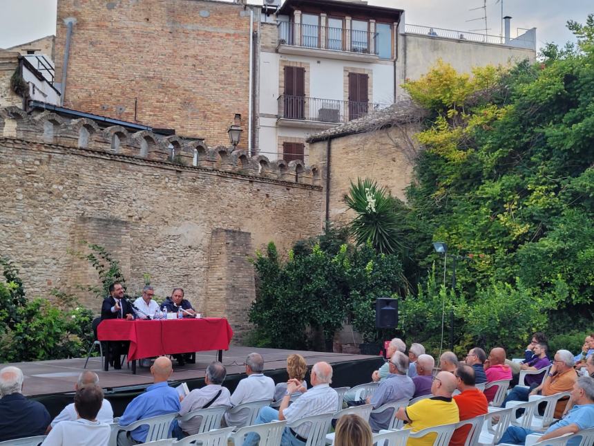 Il segretario del Psi Maraio a Vasto: “Lavoriamo per un grande partito Socialdemocratico”