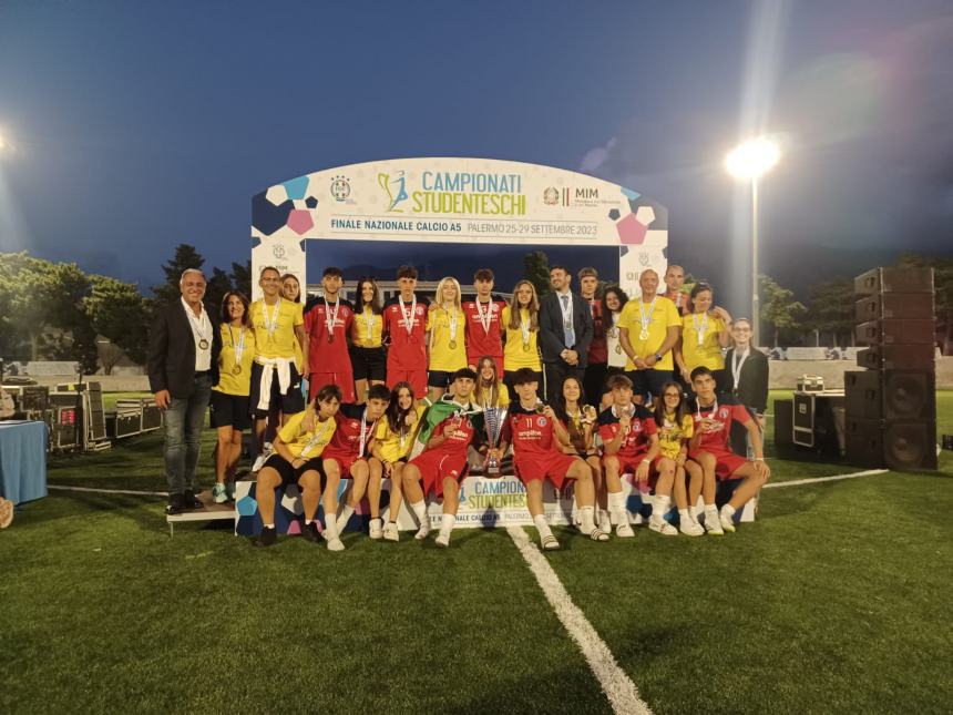 “L’Abruzzo ha vinto i campionati italiani stidentiesschi di calcio 5”
