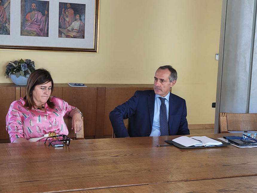 Vertice con Roberti, Cefaratti e Di Lucente a Palazzo Vitale sulla vertenza Unilever