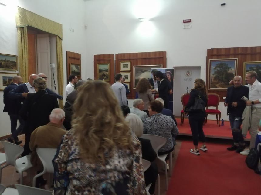 La campagna elettorale di Sabrina Bocchino parte da Vasto: "Abruzzo regione competitiva" 