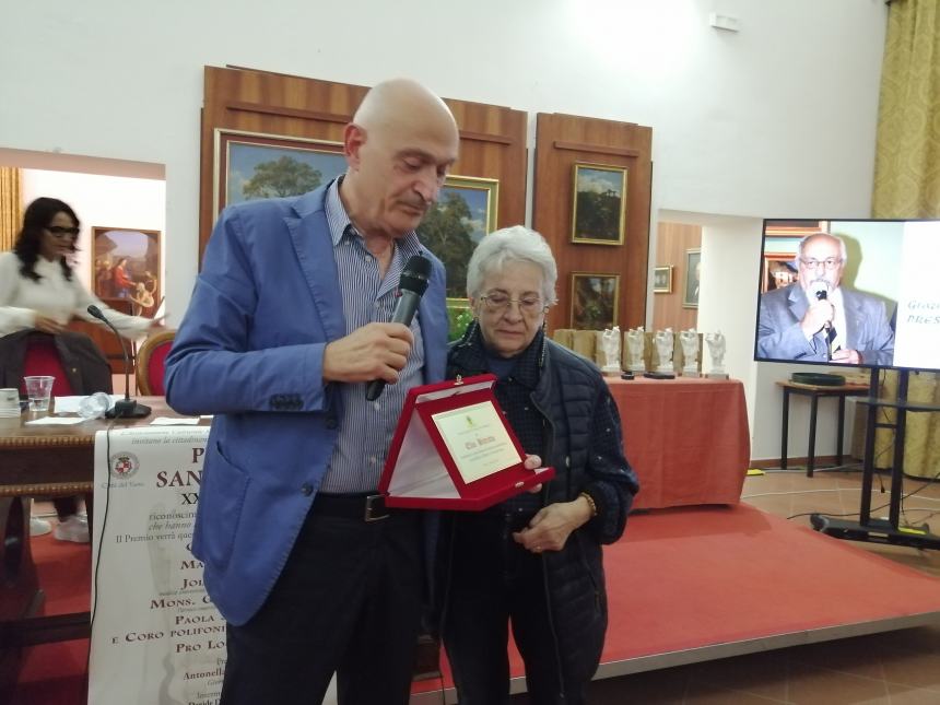 Premio San Michele: onore ai 6 insigniti e il commosso ricordo dedicato ad Elio Bitritto