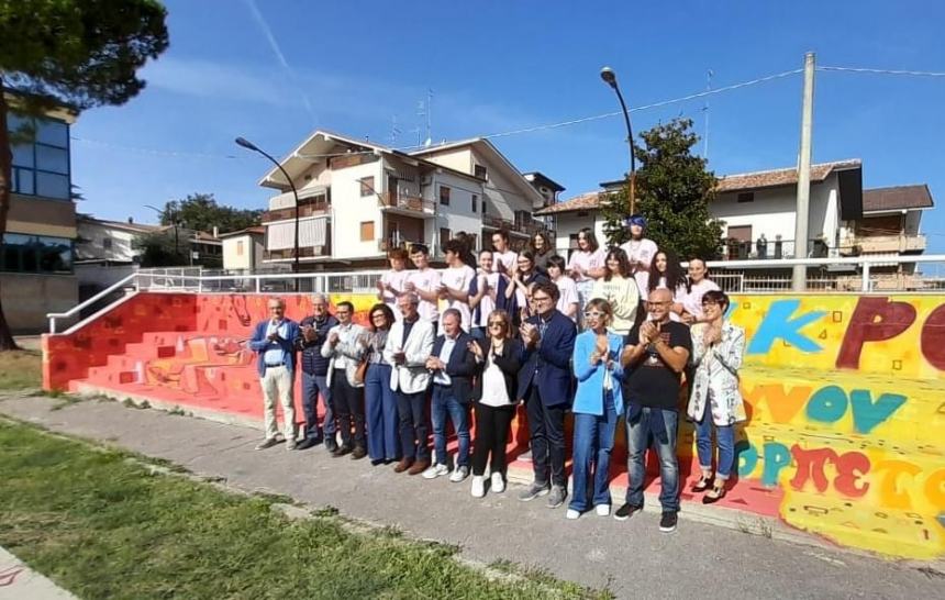 Talking Walls - Muri Parlanti: a Lanciano presentata l'opera dei ragazzi del Vema