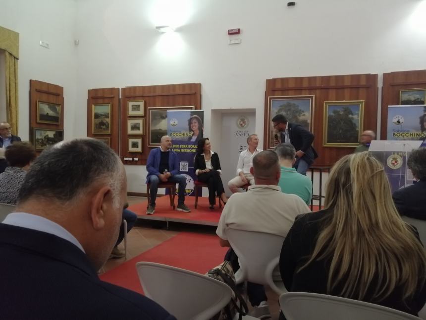 La campagna elettorale di Sabrina Bocchino parte da Vasto: "Abruzzo regione competitiva" 