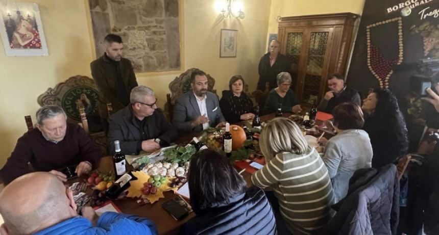 Torna a Treglio “Borgo rurale”, la festa del vino novello, castagne e olio nuovo