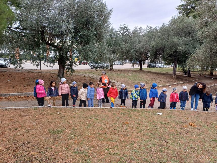 I piccoli studenti vastesi hanno onorato la Festa dell'Albero: "Protagonisti della natura" 