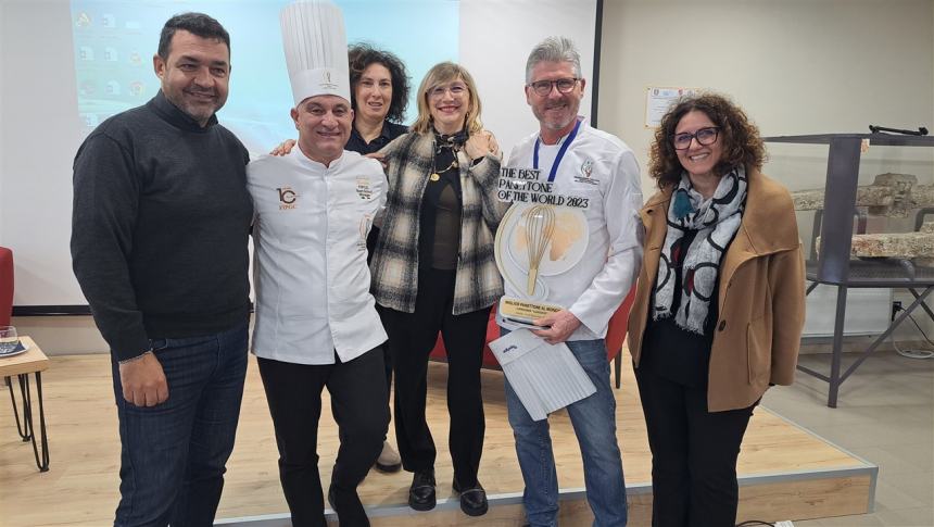 All'istituto alberghiero arriva Michele Pirro, campione del mondo di panettone classico