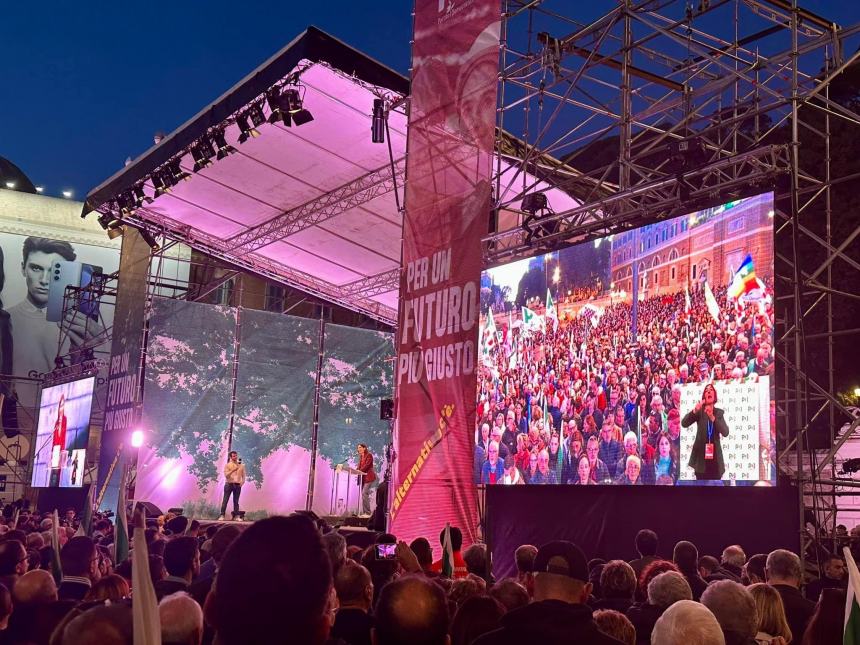 "Oltre 500 abruzzesi alla manifestazione del Pd a Roma, in tanti dal Vastese"