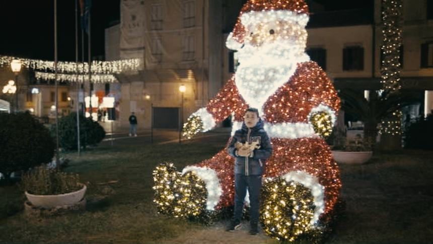 Il "Buon Natale" della Banda Piazzolla nell'ultimo video dedicato alla città