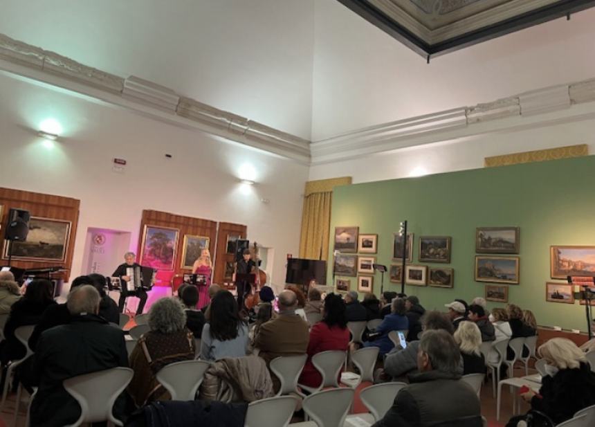 A Palazzo d’Avalos grande successo per il concerto di Natale “Incanto”