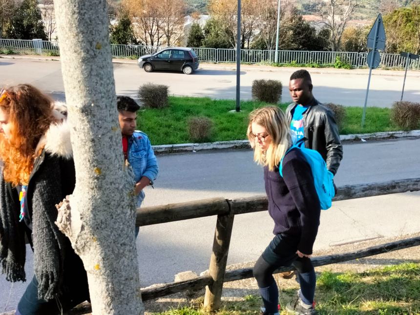 "Club a impatto zero: piantiamo alberi e ricicliamo smartphone"