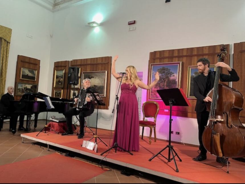 A Palazzo d’Avalos grande successo per il concerto di Natale “Incanto”