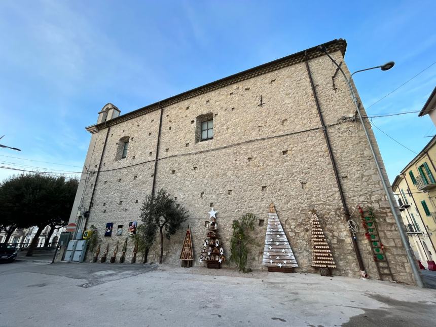 Tra nonni e nipoti: a Colletorto torna il villaggio di Babbo Natale