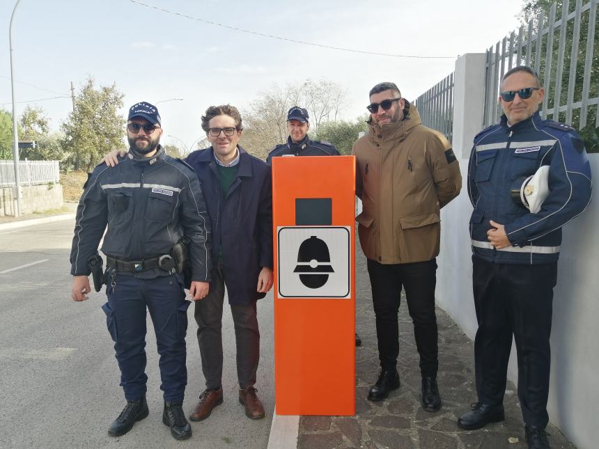 Installato a Sant'Onofrio il primo dei 6 box dissuasori previsti a Vasto: "Già operativo" 