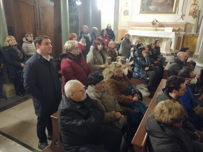 Emozioni a Santa Filomena con l'esibizione del coro Anffas e I cantori della Torre