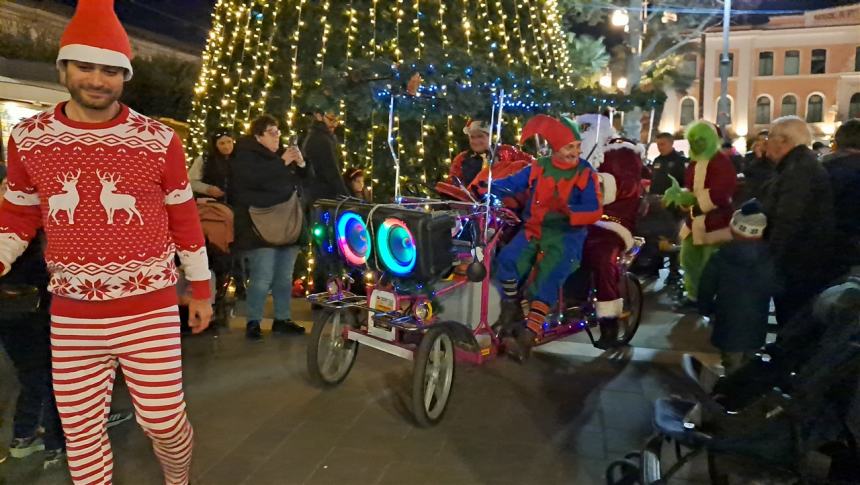 Carovana di Babbo Natale a Termoli 