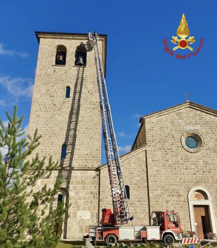 In sicurezza il tetto del campanile dell'Abbazia di Castel San Vincenzo