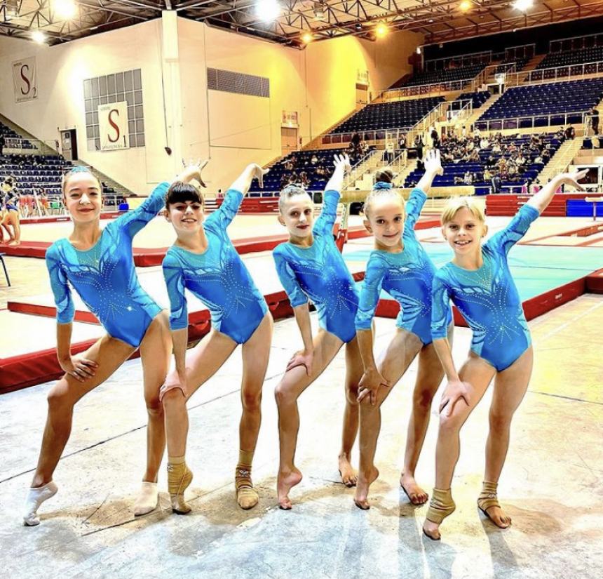 Nazionali ginnastica artistica: le ragazze dell'Accademia Dinamika San Salvo volano in finale
