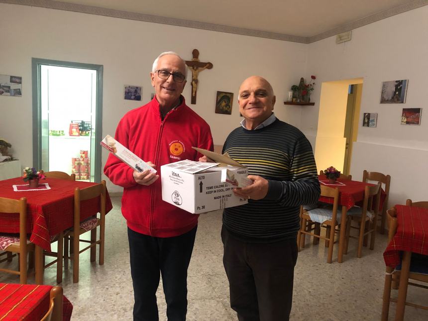 Torroni solidali in dono ai reparti ospedalieri e alla Caritas dalla Ricoclaun