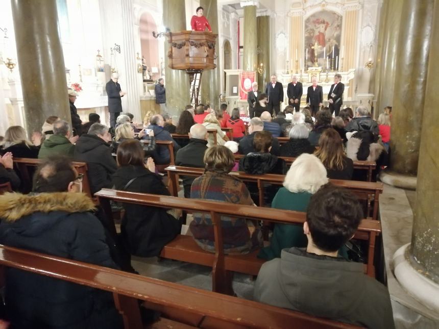 Emozioni a Santa Filomena con l'esibizione del coro Anffas e I cantori della Torre