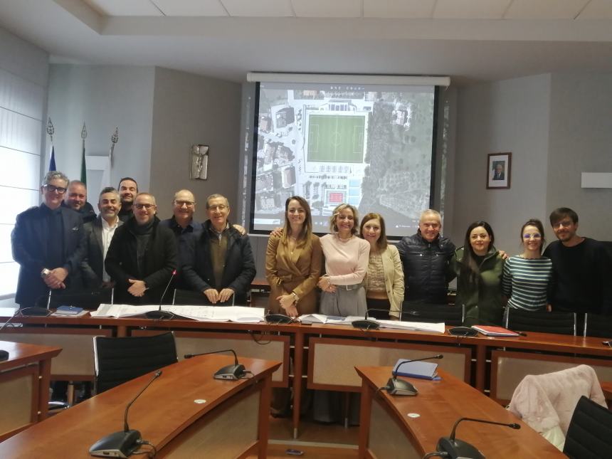 Stadio Bucci, ok dal Coni e presentato progetto: “Tribuna di 800 posti, circa 2 anni per i lavori”