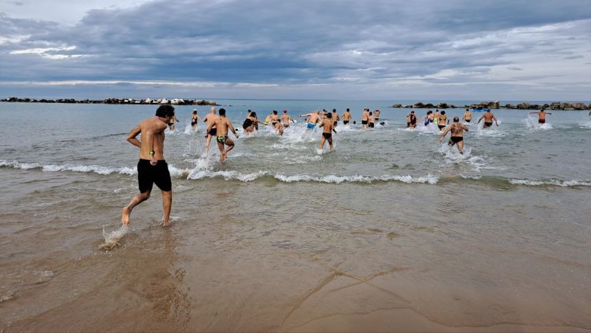 Il tuffo di Capodanno 2024