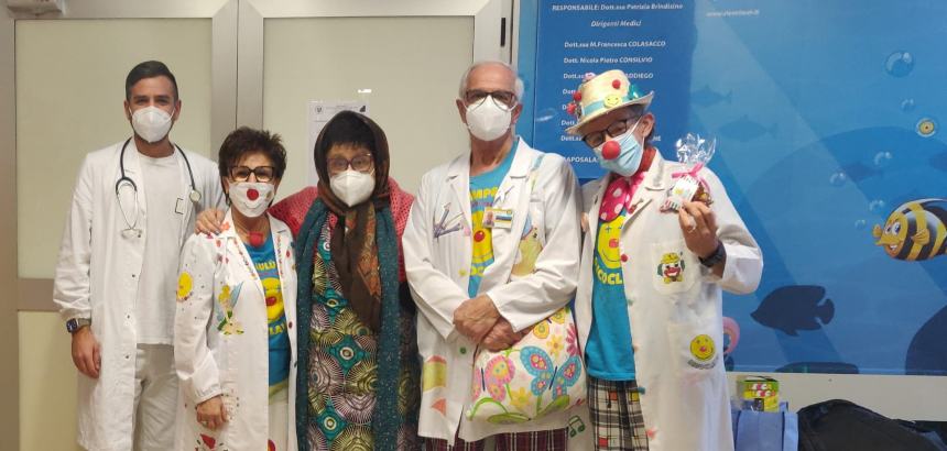 Al reparto di  Pediatria di Vasto arriva la Befana dei Ricoclaun