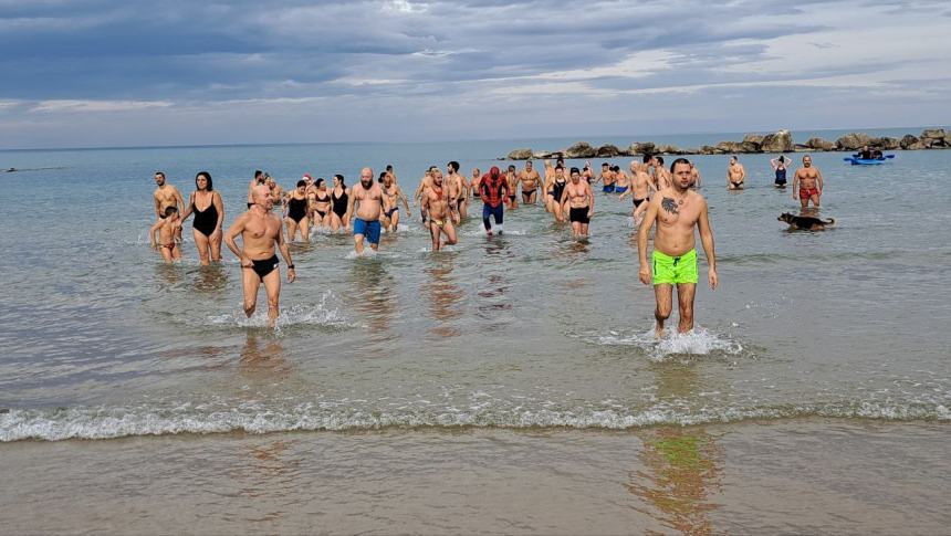 Il tuffo di Capodanno 2024