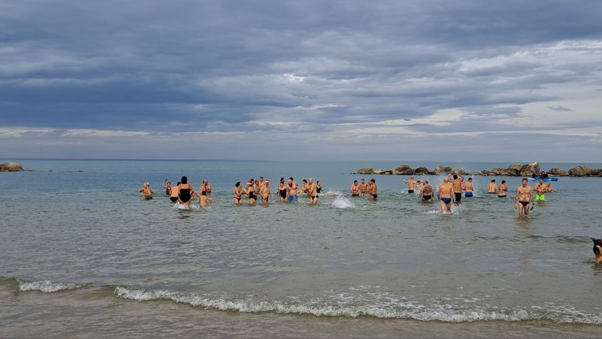 Il tuffo di Capodanno 2024