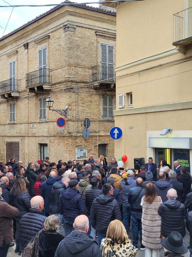 Carla Zinni inaugura il comitato elettorale: “L’Abruzzo deve continuare a crescere”