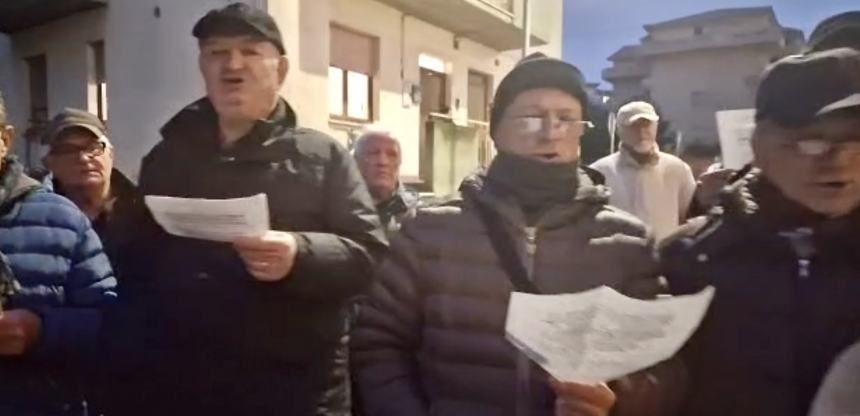 A San Salvo torna la tradizione con il corteo de “Gli Amici della Pasquetta”