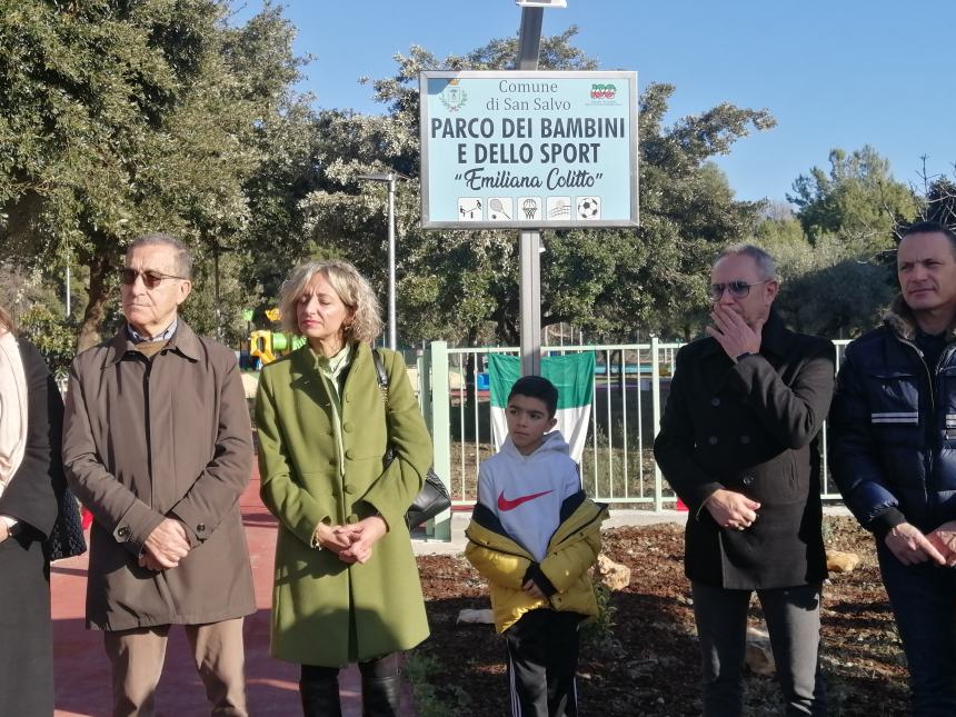 Inaugurato il parco dedicato a Emiliana Colitto: "Il suo nome sussurrato fra queste panchine" 