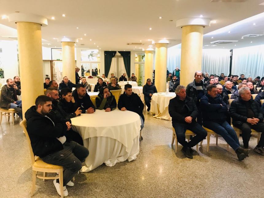 «Chi non ha il coraggio di ribellarsi non ha il diritto di lamentarsi», agricoltori in protesta a Termoli