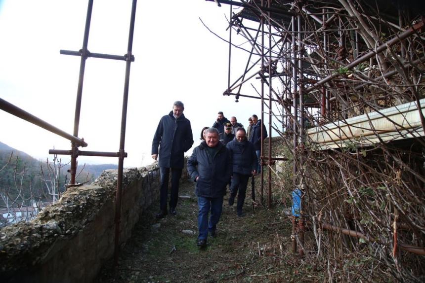 Il presidente Marsilio in visita a Casalanguida, Guilmi e Carpineto Sinello