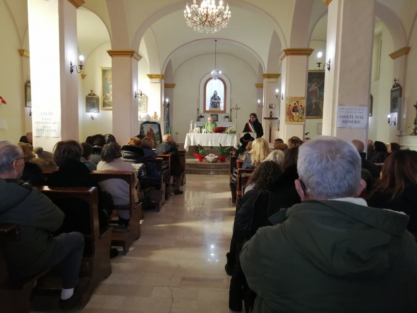 A Pagliarelli onore ai caduti della terra e a Sant'Antonio Abate con la benedizione degli animali 