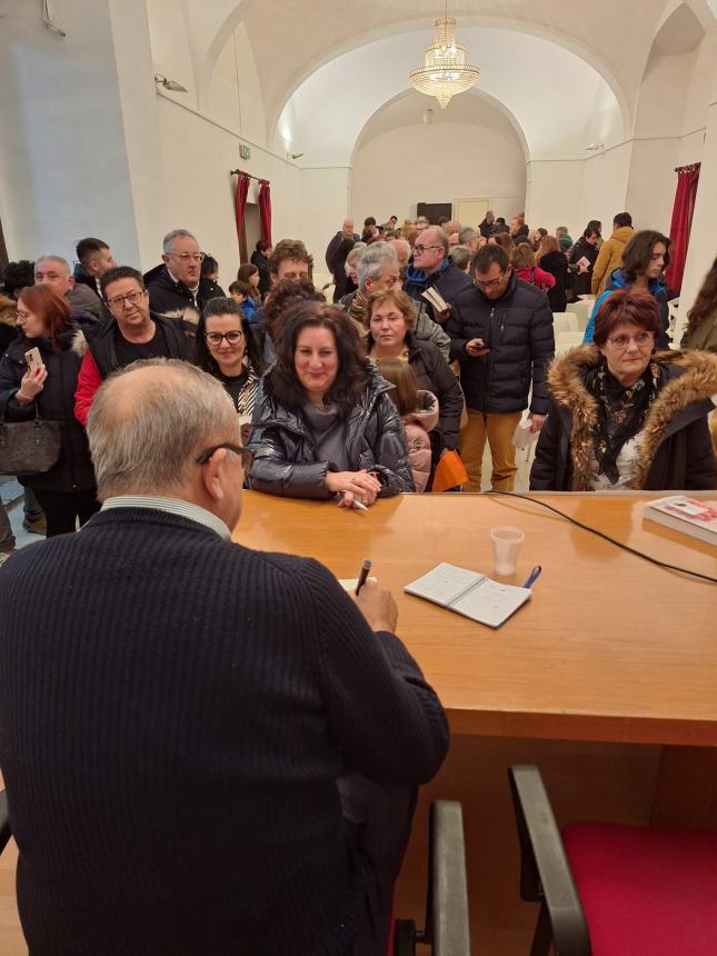 In tanti  a Cupello per Giovanni Impastato: "Tutta una vita con Peppino”