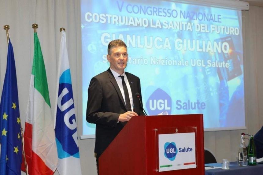  Gianluca Giuliano