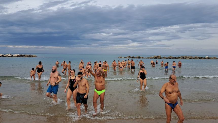 Il tuffo di Capodanno 2024