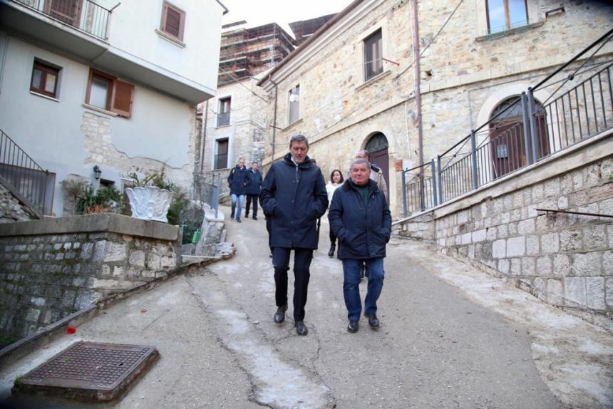 Il presidente Marsilio in visita a Casalanguida, Guilmi e Carpineto Sinello